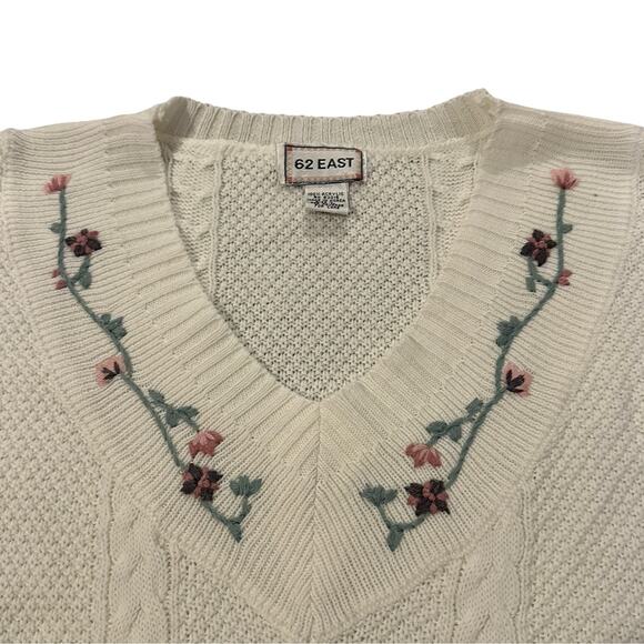 Vintage 62 East Floral Embroidered Cable Knit Sweater Made in Korea Ivory Size L - Picture 2 of 6